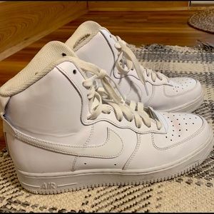 *Barely Worn* High Top Air Force Ones